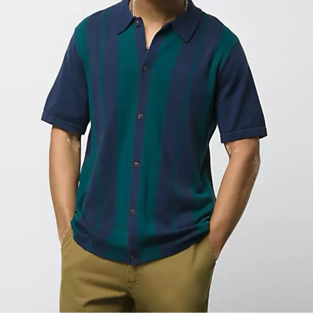 NWOT Vans Buttonwood Shirt